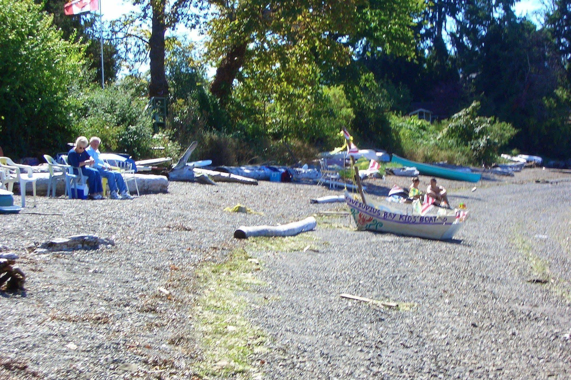 Beachfront At Vesuvius Hotel Ganges Bagian luar foto